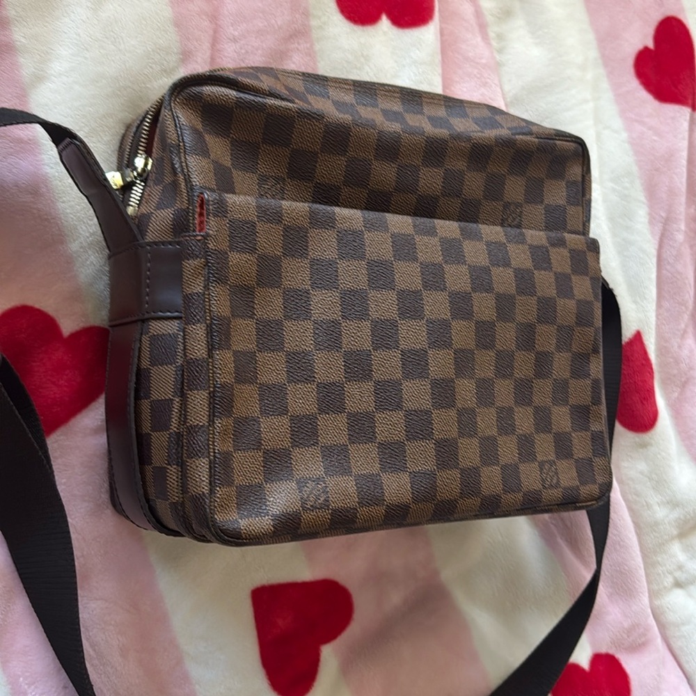 Louis Vuitton Damier Naviglio